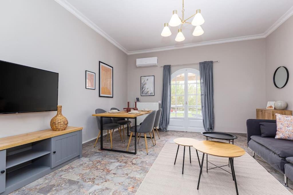 Ferienwohnung Angelikis House Kompítsion Exterior foto